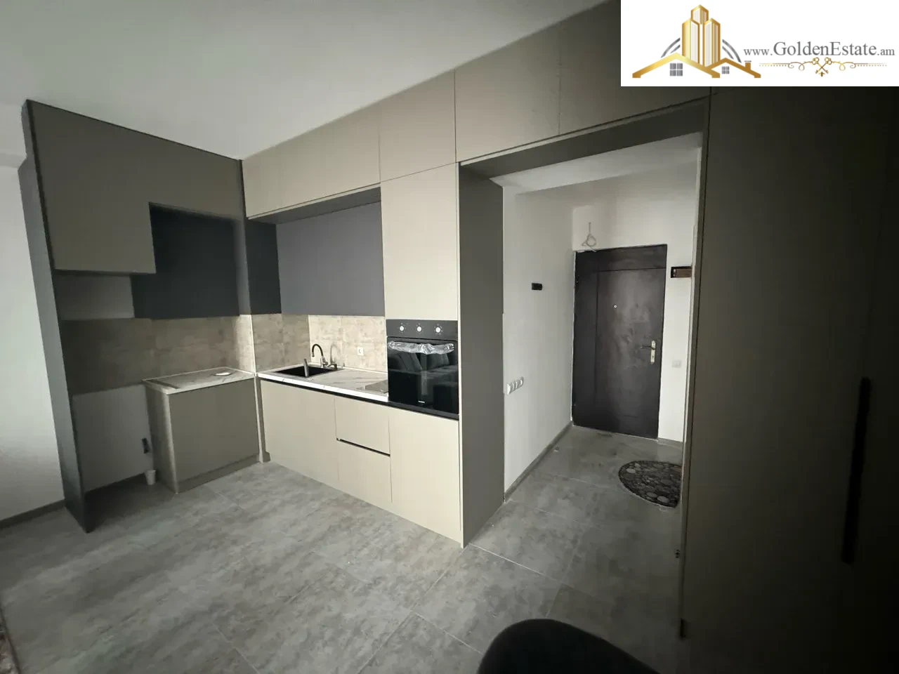 2 սենյականոց բնակարան նորակառույց շենքում Ադոնցի փողոցում Արաբկիրում, 54 քմ, 2/8 հարկ, քարե շենք