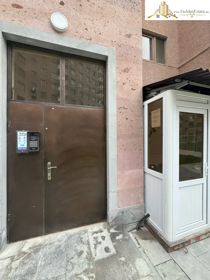 2 սենյականոց բնակարան նորակառույց շենքում Ադոնցի փողոցում Արաբկիրում, 54 քմ, 2/8 հարկ, քարե շենք