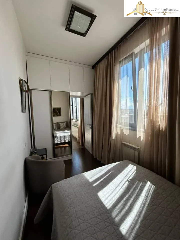 4 սենյականոց բնակարան Կոմիտասի պողոտայում Արաբկիրում, 110 քմ, 2 սանհանգույց, բարձր առաստաղներ