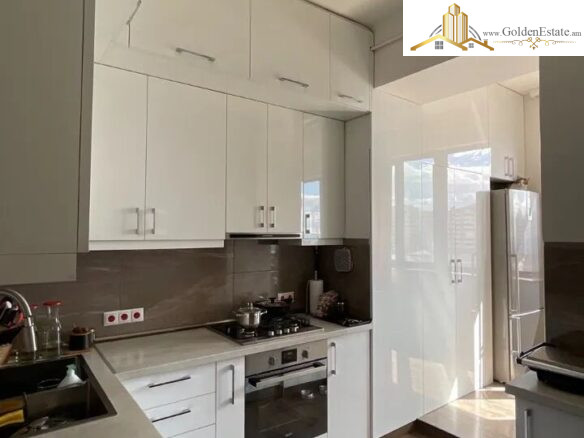 4 սենյականոց բնակարան Կոմիտասի պողոտայում Արաբկիրում, 110 քմ, 2 սանհանգույց, բարձր առաստաղներ