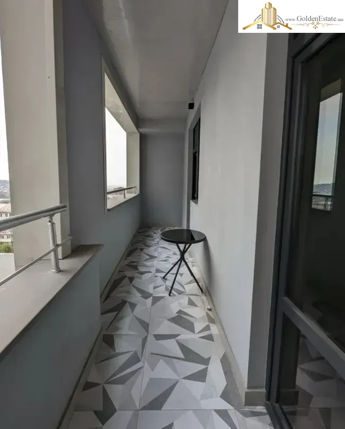 2 սենյականոց բնակարան նորակառույց շենքում Պարույր Սևակի փողոցում Արաբկիրում, 73 քմ, 7/15 հարկ