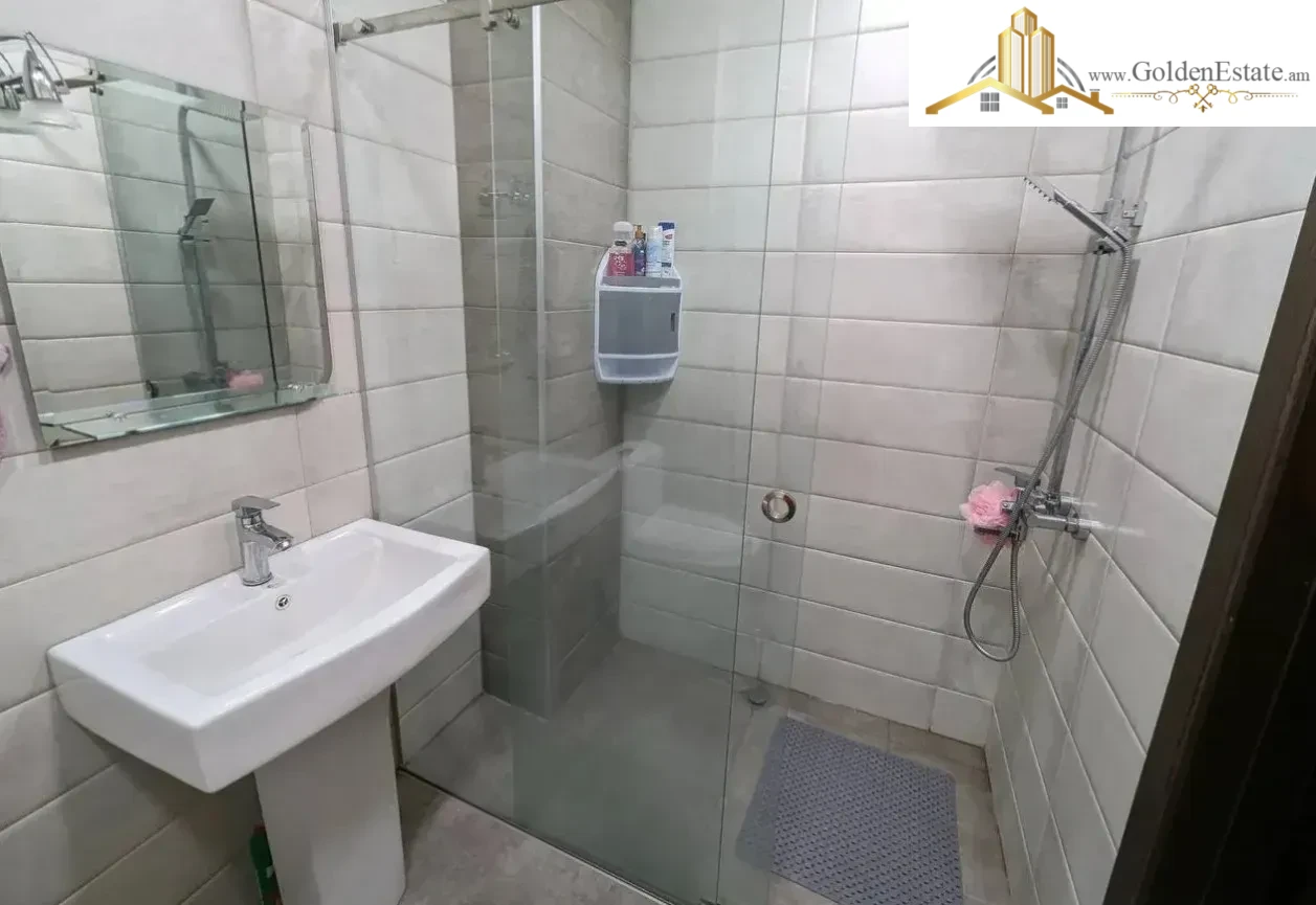 2 սենյականոց բնակարան նորակառույց շենքում Պարույր Սևակի փողոցում Արաբկիրում, 73 քմ, 7/15 հարկ