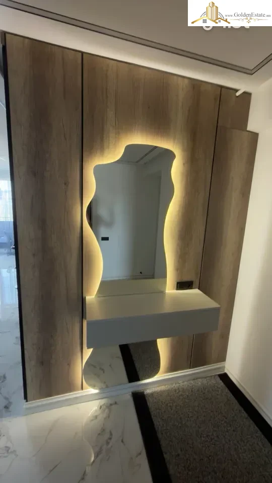 3 սենյականոց բնակարան Բրյուսովի փողոցում կենտրոնում, 70.5 քմ, 8/16 հարկ, 3+ սանհանգույց