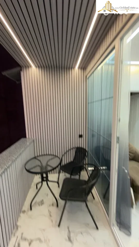 3 սենյականոց բնակարան Բրյուսովի փողոցում կենտրոնում, 70.5 քմ, 8/16 հարկ, 3+ սանհանգույց