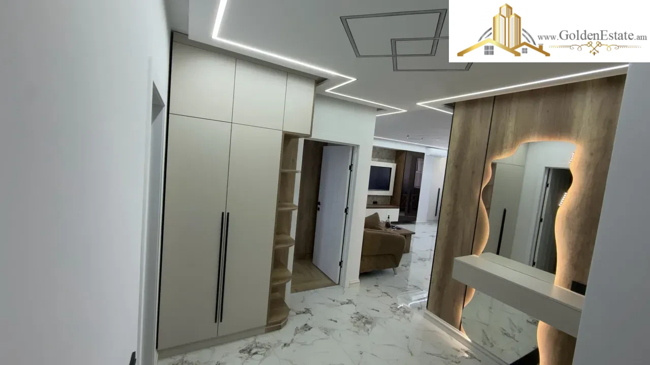 3 սենյականոց բնակարան Բրյուսովի փողոցում կենտրոնում, 70.5 քմ, 8/16 հարկ, 3+ սանհանգույց