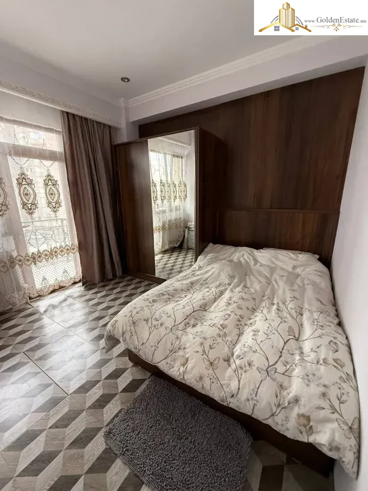 3 սենյականոց բնակարան նորակառույց շենքում Ալեքսեյ Հեքիմյան փողոցում Արաբկիրում, 65 քմ