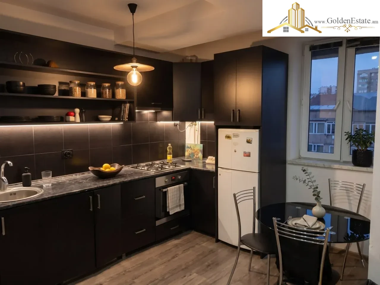 3 սենյականոց բնակարան Սունդուկյան փողոցում Արաբկիրում, 50 քմ, 9/13 հարկ