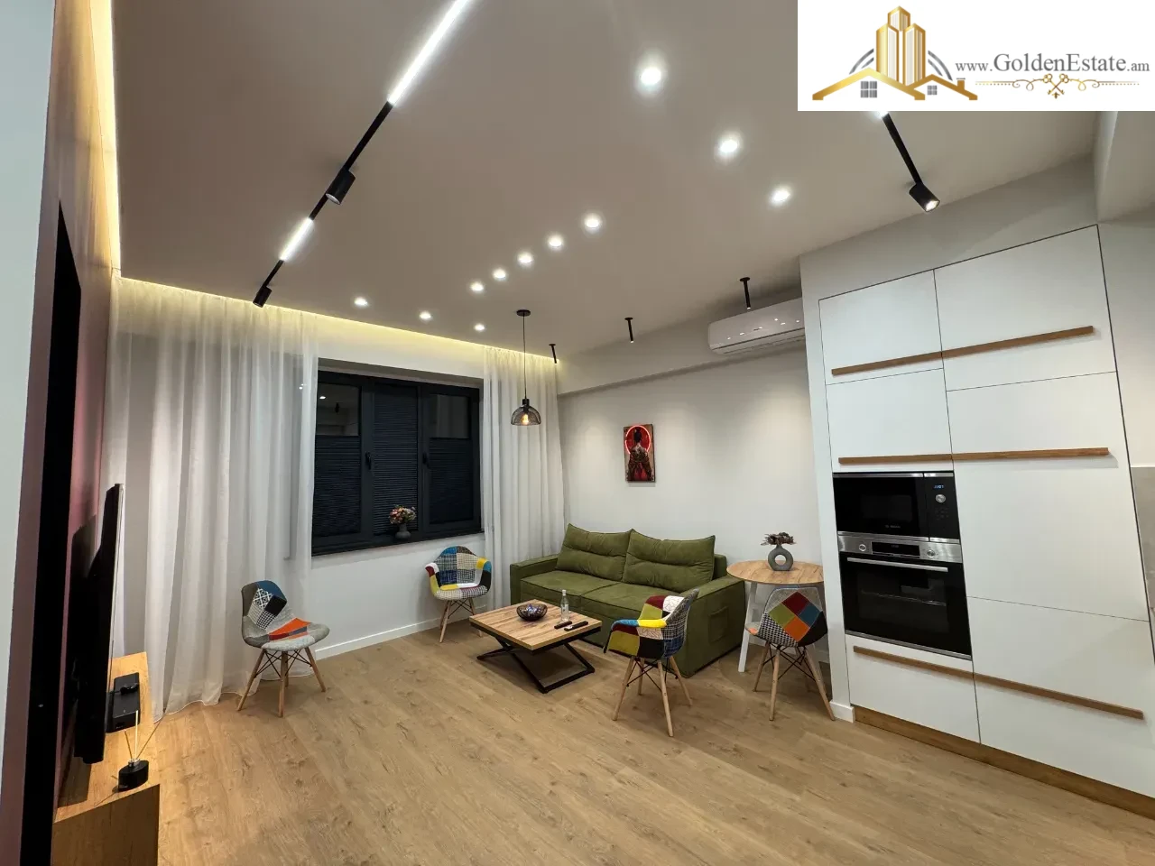 3 սենյականոց բնակարան նորակառույց շենքում Վերին Անտառային փողոցում կենտրոնում, 53 քմ, 2/8 հարկ