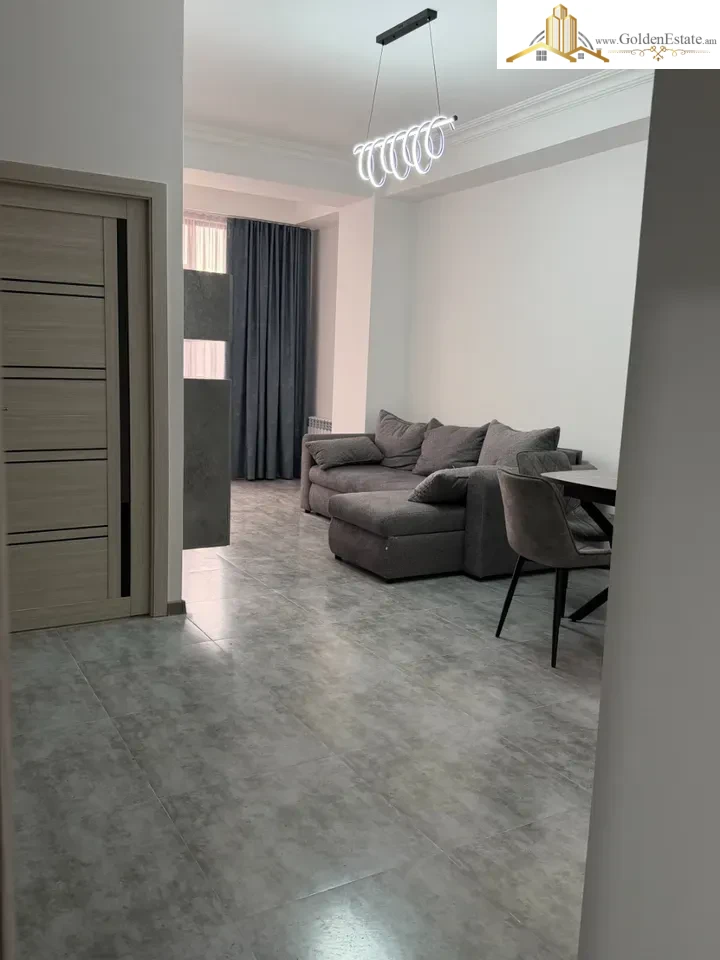 2 սենյականոց բնակարան նորակառույց շենքում Ադոնցի փողոցում Արաբկիրում, 47 քմ, նախավերջին հարկ