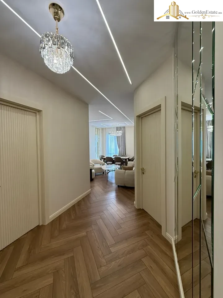 3 սենյականոց բնակարան նորակառույց շենքում Դավիթ Անհաղթի փողոցում Արաբկիրում, 71 քմ, 10/15 հարկ