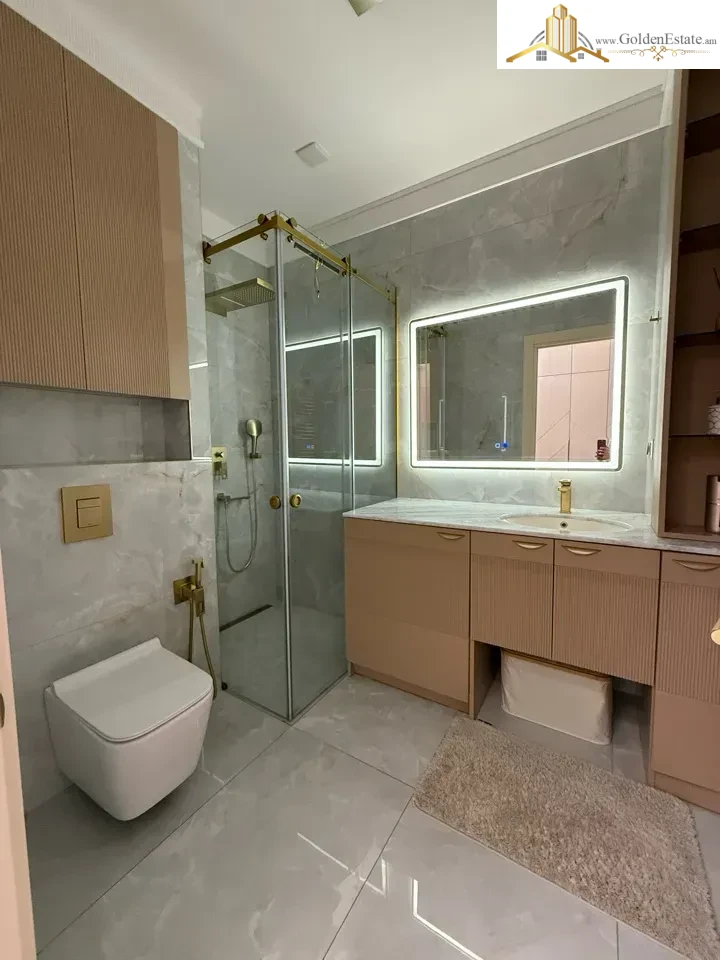 3 սենյականոց բնակարան նորակառույց շենքում Դավիթ Անհաղթի փողոցում Արաբկիրում, 71 քմ, 10/15 հարկ