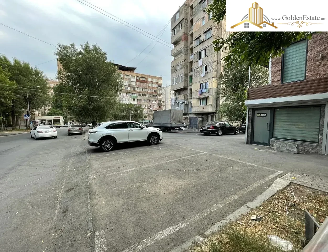 Գրասենյակային տարածք Մալխասյանց փողոցում Արաբկիրում, 24 քմ