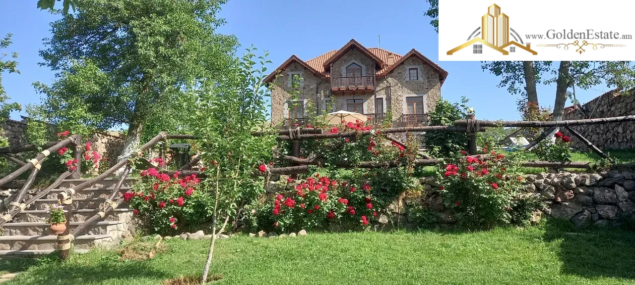 📣 Վաճառվում է Հյուրանոց Ազատամարտիկների փողոցում Գառնիում, 3,500 քմ