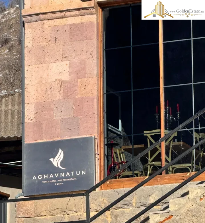 720