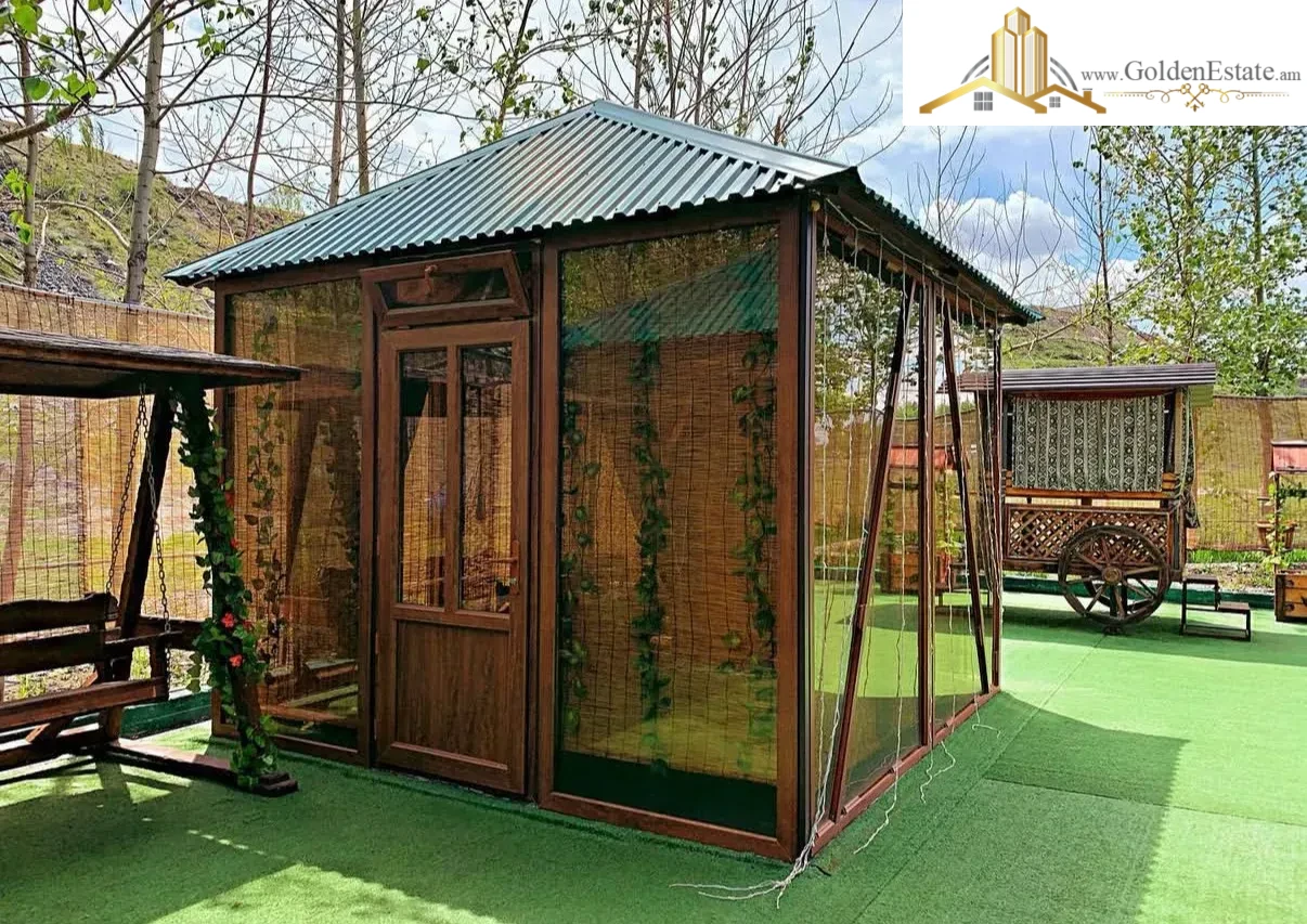 📣 Վաճառվում է Հյուրանոց, Մ-4 Աբովյանում, 1,000 քմ