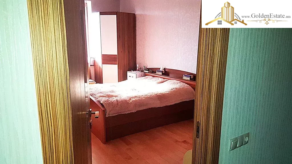 📣 Վաճառվում է Երկու հարկանի քարե տուն Մելքումովի փողոցում Դավթաշենում, 500 քմ, 1200 քմ հողի վրա, 3+ սանհանգույց
