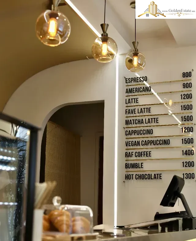 640