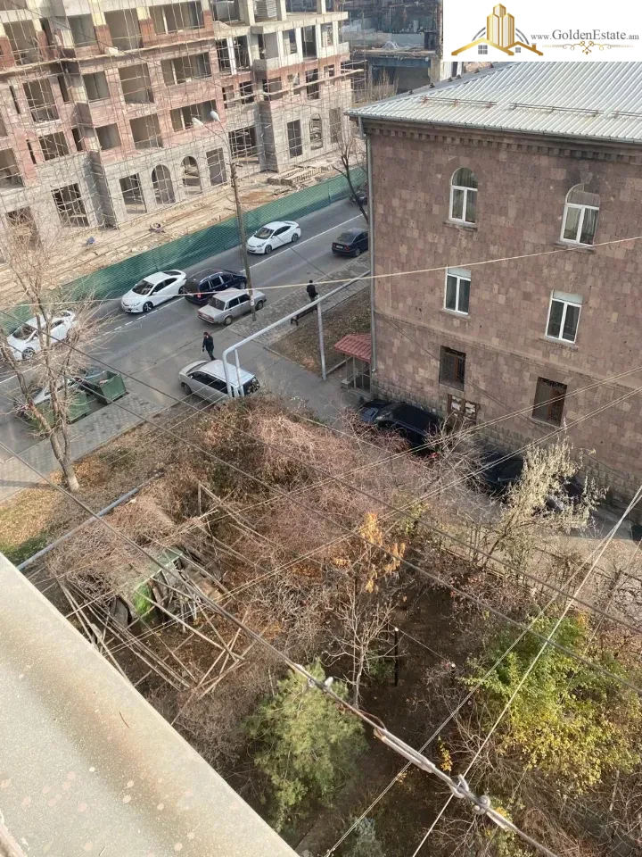 📣 Վարձով է տրվում 2 սենյականոց բնակարան Ադոնցի փողոցում Արաբկիրում, 75 քմ, նախավերջին հարկ, քարե շենք
