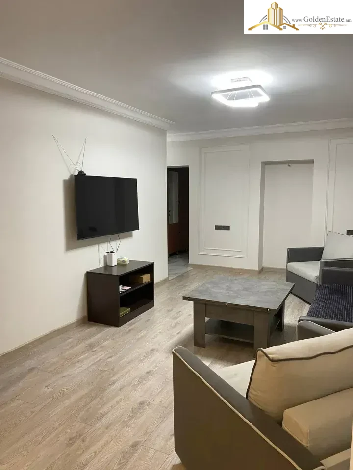 📣 Վարձով է տրվում 3 սենյականոց բնակարան Արմեն Գուլակյան փողոցում Արաբկիրում, 85 քմ, 1/5 հարկ, 2 սանհանգույց, քարե շենք