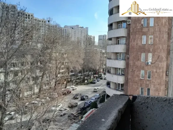 📣 Продаётся 2-комнатная квартира по улице Мамиконянц в районе Арабкир, 58 м², предпоследний этаж