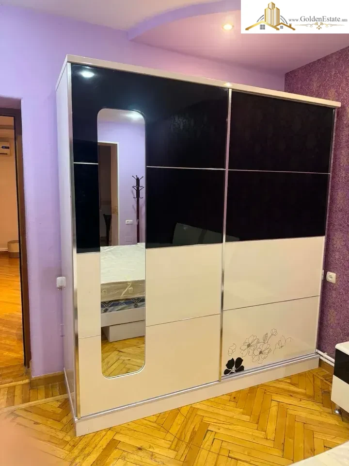 📣 Վարձով է տրվում 2 սենյականոց բնակարան Հրաչյա Քոչարի փողոցում Արաբկիրում, 57 քմ, 2/5 հարկ, քարե շենք