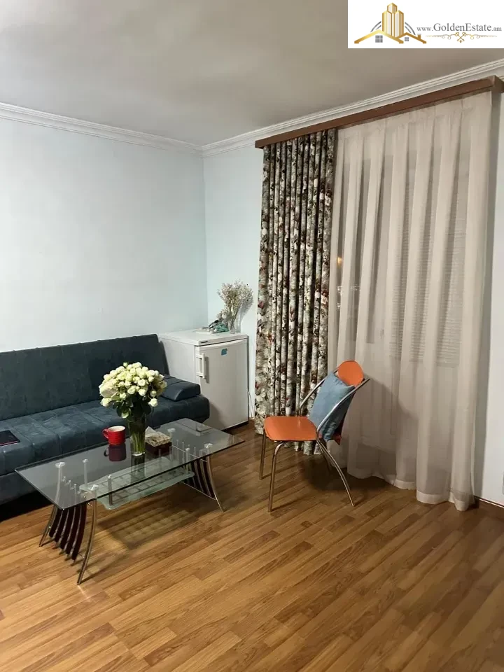 آپارتمان 1 خوابه برای اجاره در بلوار کومیتاس، عربکیر؛ 29 متر مربع، ساختمان سنگی