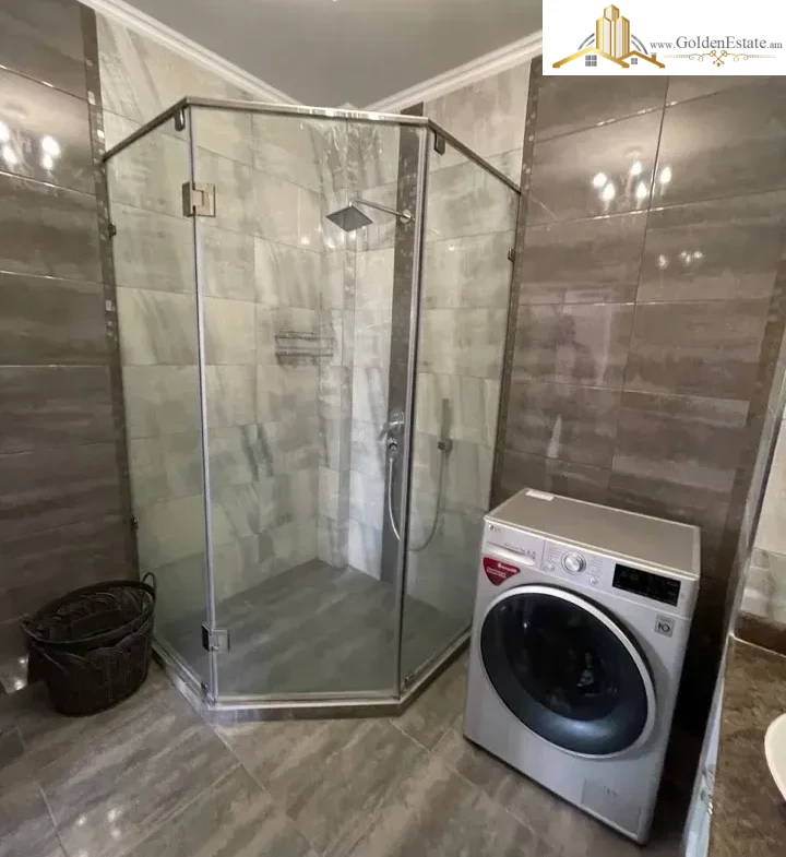 720