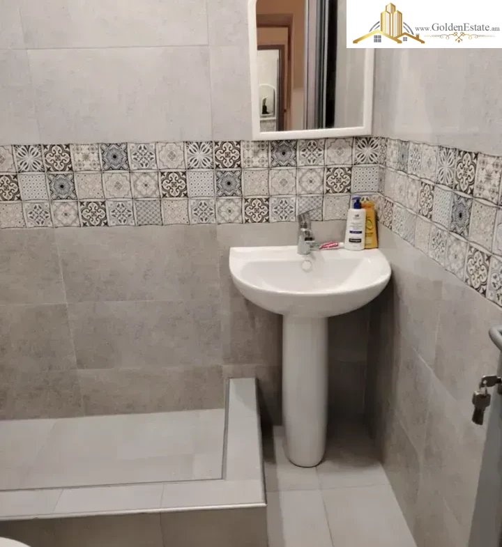 720