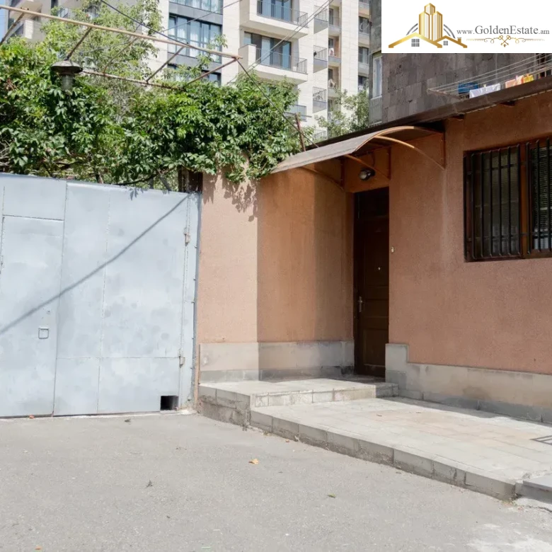 📣 آپارتمان ۳ خوابه دلباز برای اجاره در خیابان هوفسِپ اِمینی، اربونی، 187 مترمربع، طبقه 1 از 5، 2 سرویس بهداشتی