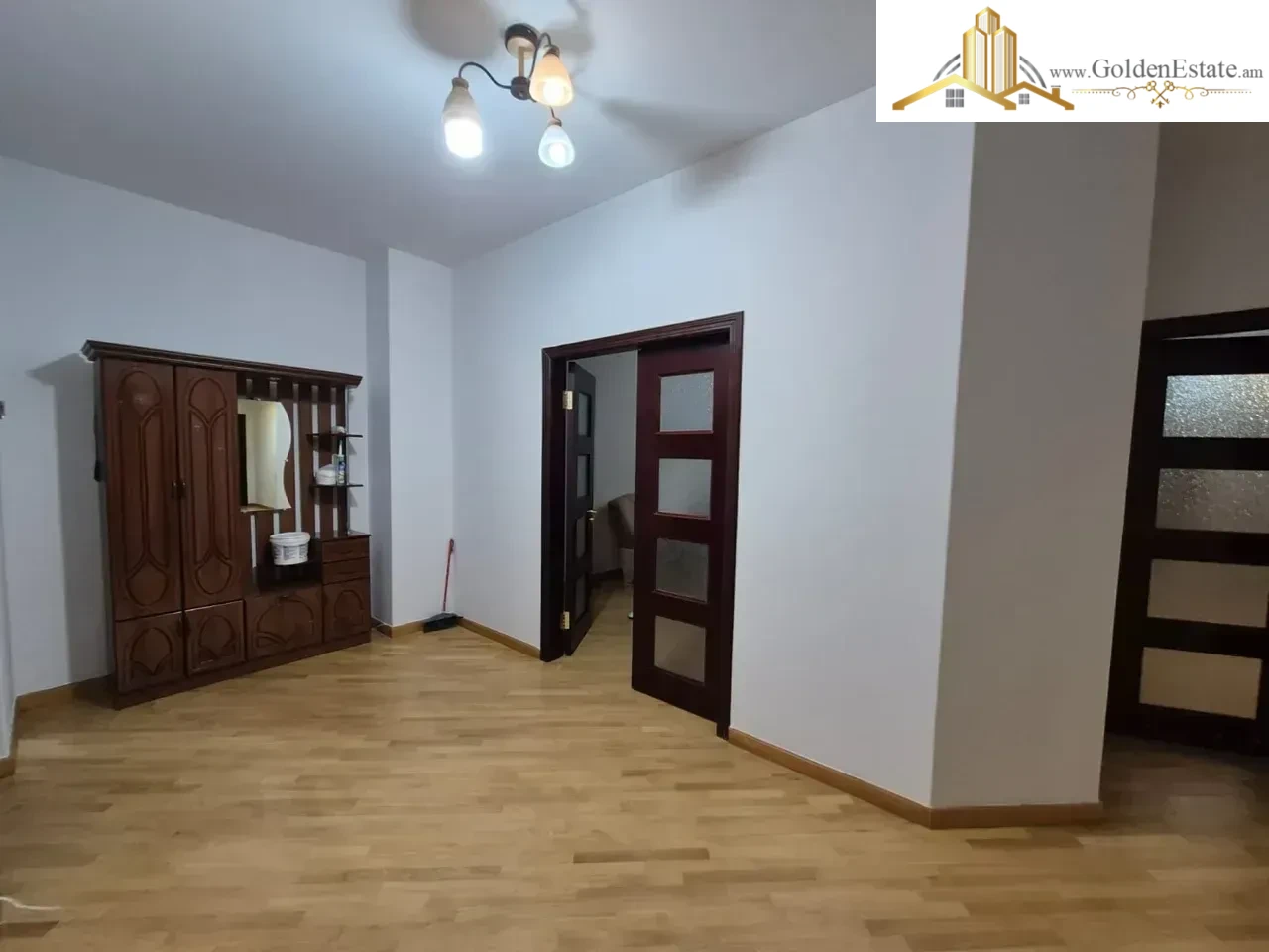 📣 Վարձով է տրվում 3 սենյականոց բնակարան նորակառույց շենքում Կոմիտասի պողոտայում Արաբկիրում, 112 քմ, 5/10 հարկ