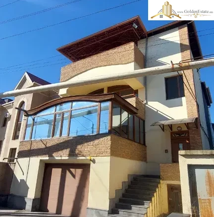 📣 Վաճառվում է Չորս հարկանի տուն, Barbyus Street Արաբկիրում, 820 քմ, 315 քմ հողի վրա, 3+ սանհանգույց