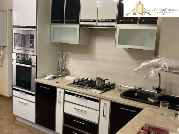 📣 Продаётся 5-комнатная квартира на улице Грибоедова, 118 кв.м, 1/5 этаж, с евроремонтом, кирпичный дом