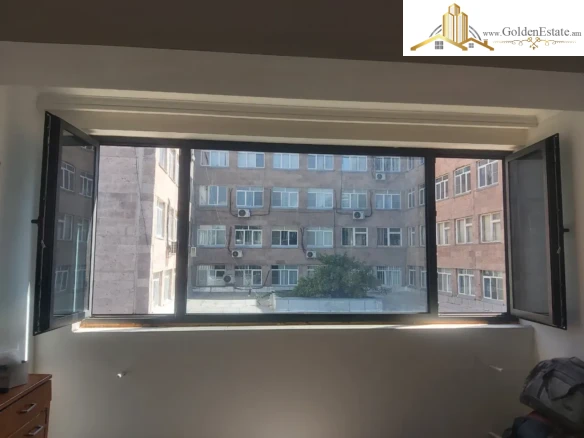 📣 Продаётся 3-комнатная квартира на проспекте Комитаса в Арабкире, 63 кв.м, предпоследний этаж, каменный дом