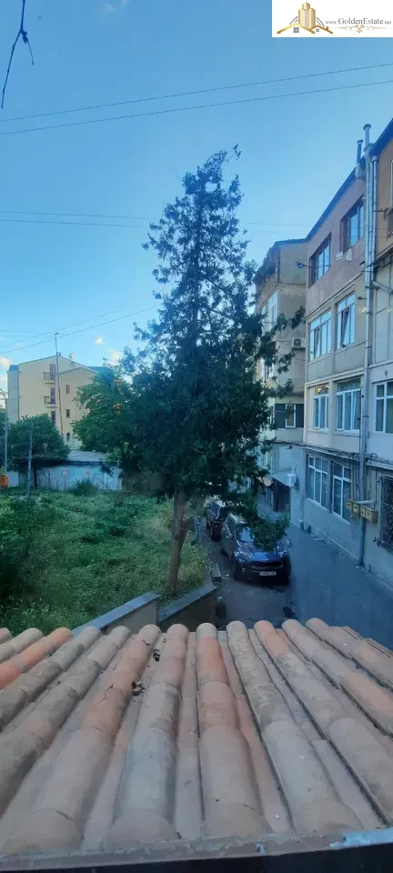 📣 Վաճառվում է Ընդարձակ 4 սենյականոց բնակարան Կիևյան փողոցում Արաբկիրում, 250 քմ, 2/5 հարկ, 3+ սանհանգույց