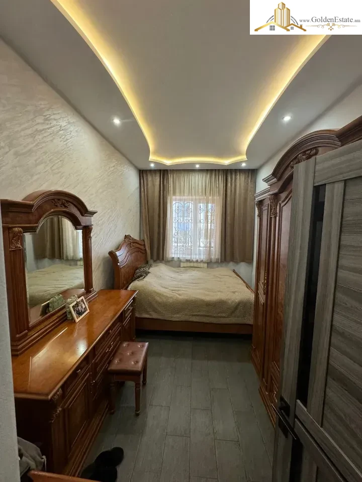 📣 Վաճառվում է Երկու հարկանի քարե տուն Հովսեփ Էմինի փողոցում Արաբկիրում, 150 քմ, 405 քմ հողի վրա