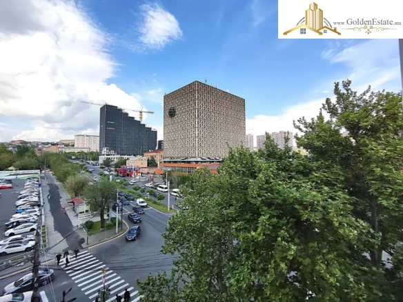 📣 Продается 2-комнатная квартира на улице Адонц в Арабкире, 49 кв. м, высокие потолки, каменное здание
