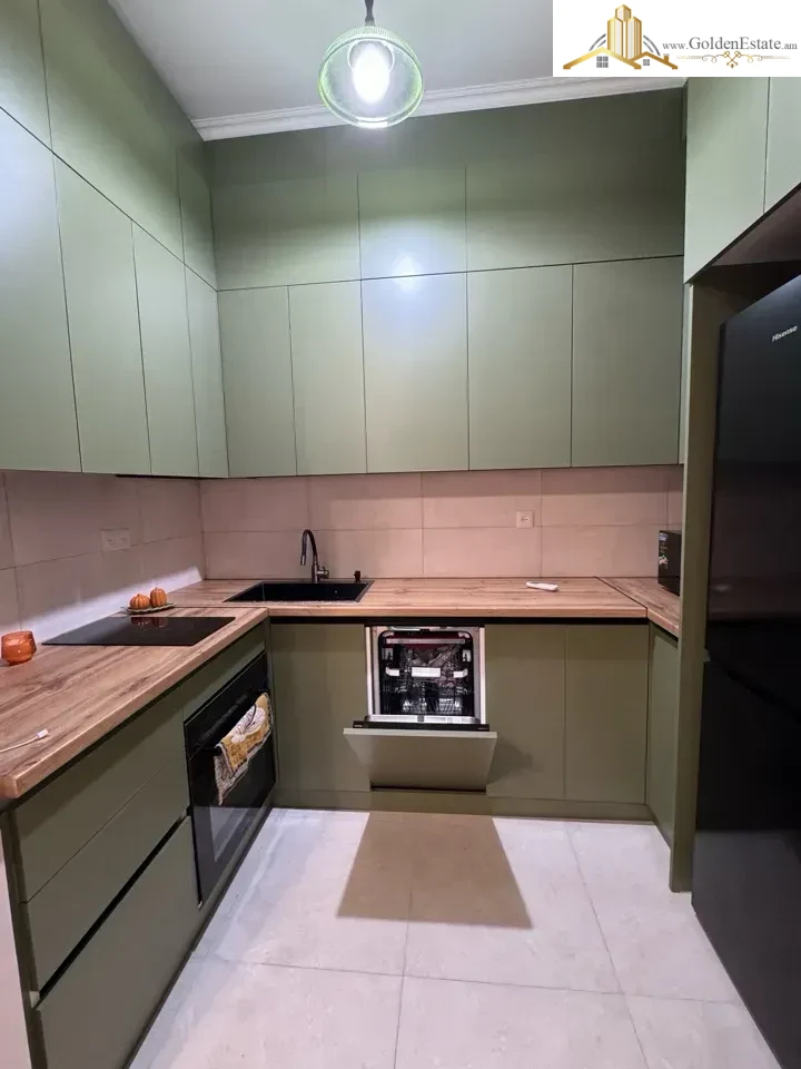📣 Сдается в аренду 2-комнатная квартира в новостройке по улице Адонца, в Арабкире, 50 кв.м, высокие потолки