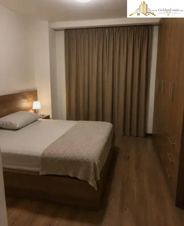 640