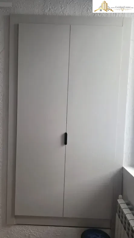 443