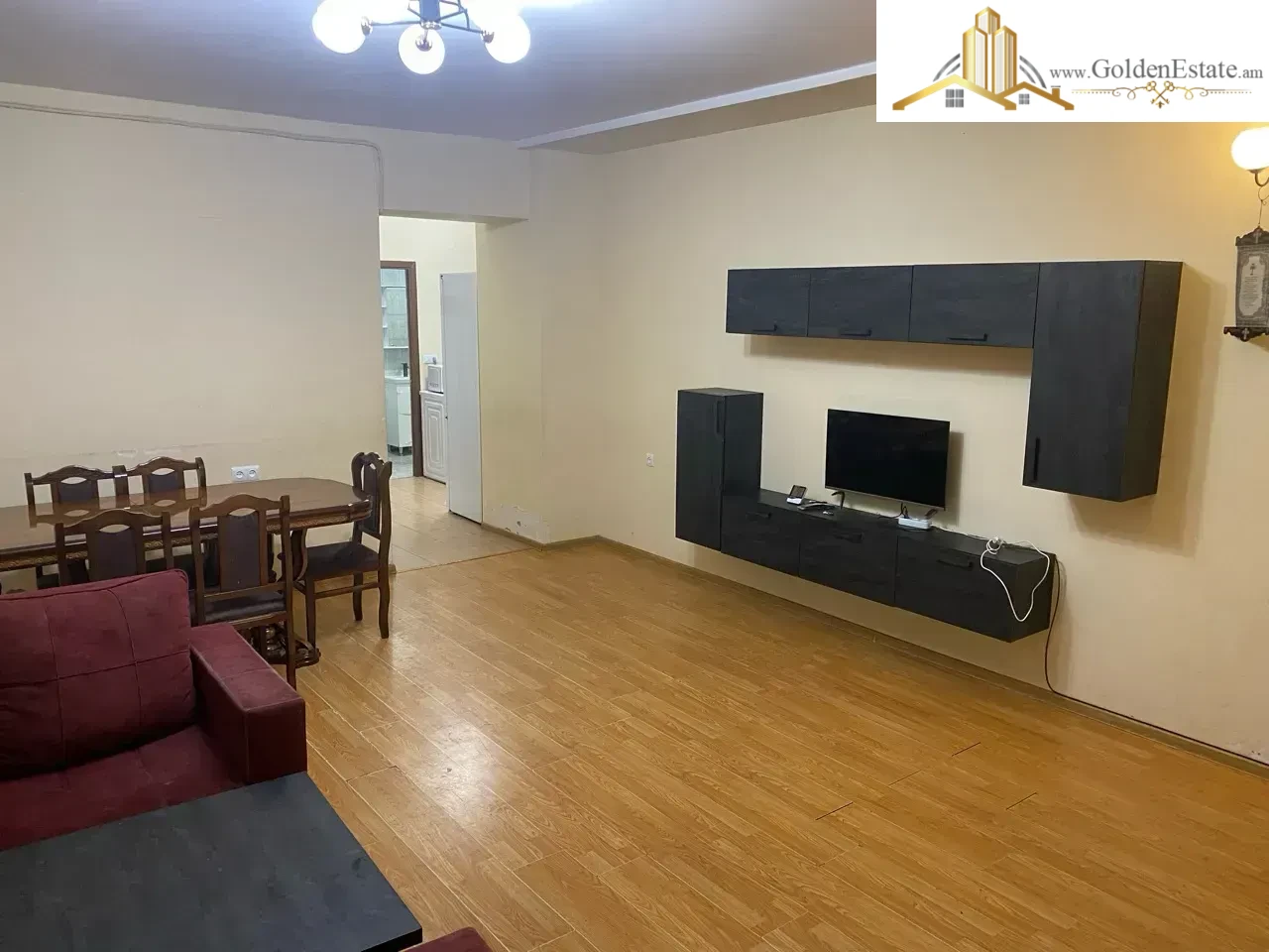 📣 Վարձով է տրվում 3 սենյականոց բնակարան Դրոյի փողոցում Քանաքեռ-Զեյթունում, 75 քմ, 1/9 հարկ, քարե շենք
