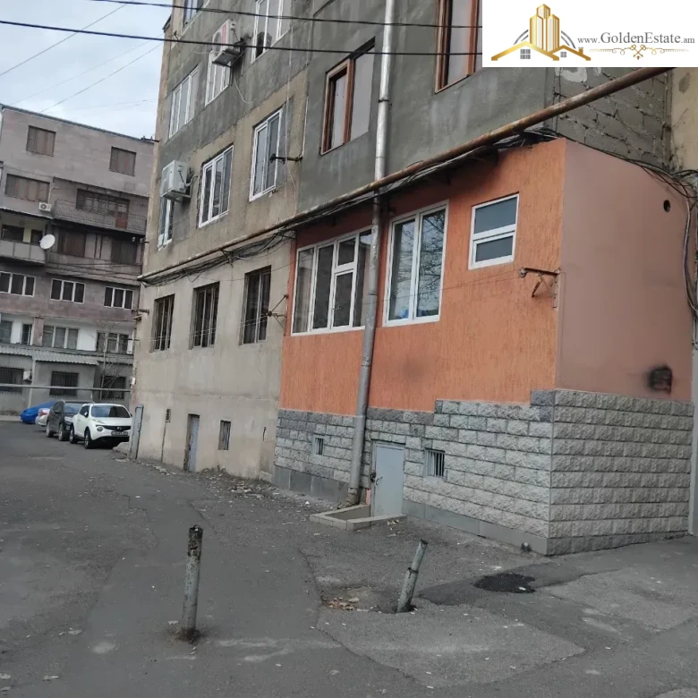 📣 Վաճառվում է 2 սենյականոց բնակարան Արաբկիրում, 56 քմ, 1/5 հարկ, քարե շենք