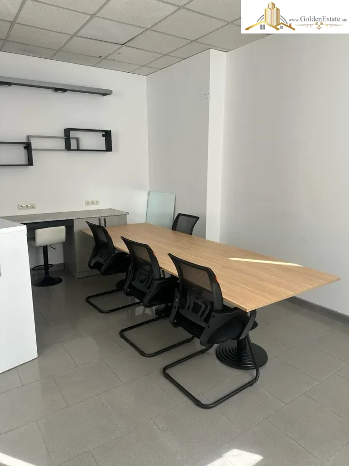 📣 Վարձով է տրվում Գրասենյակային տարածք Հերացու փողոցում կենտրոնում, 90 քմ