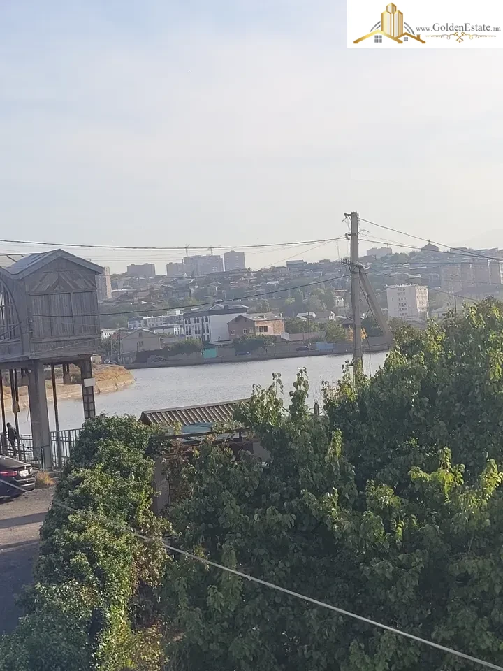 📣 Վարձով է տրվում Մեկ հարկանի քարե տուն Արաբկիրում, 45 քմ, 200 քմ հողի վրա
