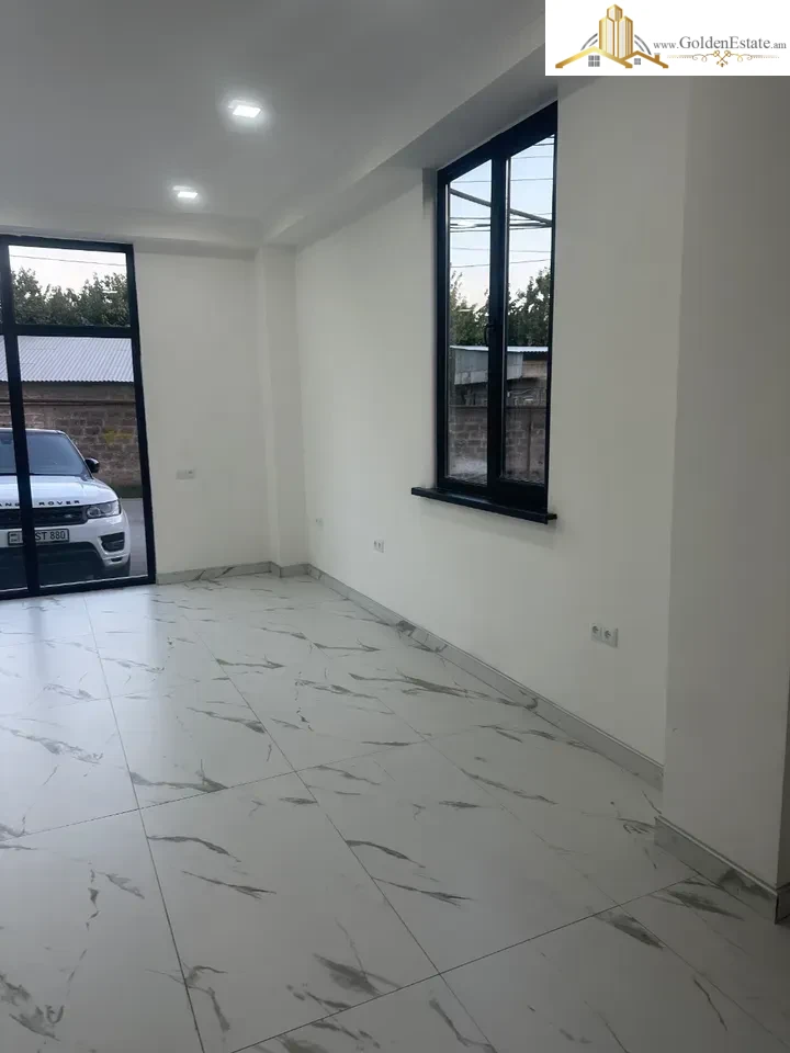 📣 واحد تجاری اداری برای فروش در خیابان قاپانسیان، اربنیِر، 45 متر مربع