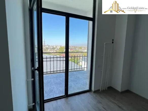 📣 For sale: a 3-room apartment in a newly built building on Tbilisi Highway in Arabkir, 72 sq m, high ceilings