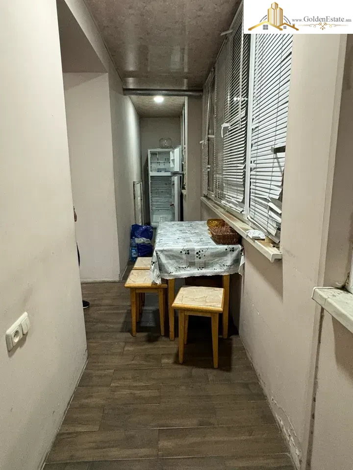 2 room apartment on Kristapor Street in the center, 65 sq.m., 2/5 floor, stone building