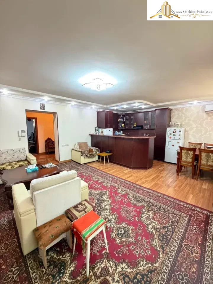 📣 Վաճառվում է 3 սենյականոց բնակարան Կոմիտասի պողոտայում Արաբկիրում, 93 քմ, 1/5 հարկ, 2 սանհանգույց, քարե շենք