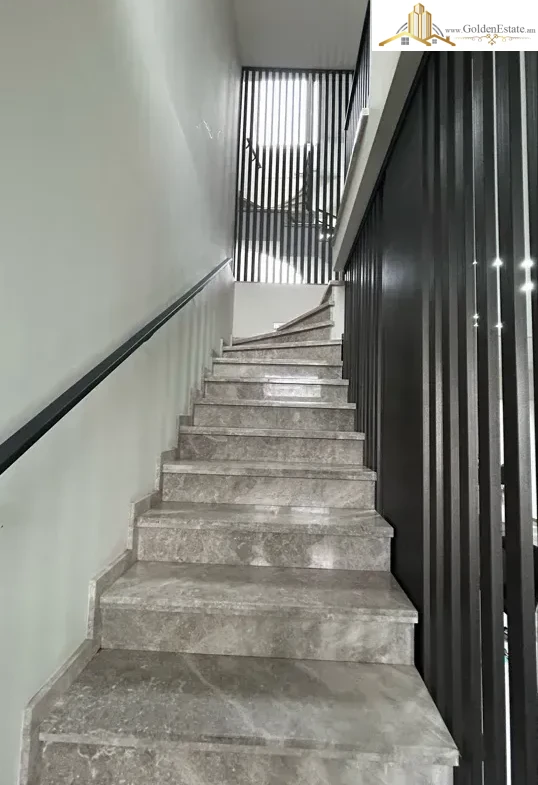 538