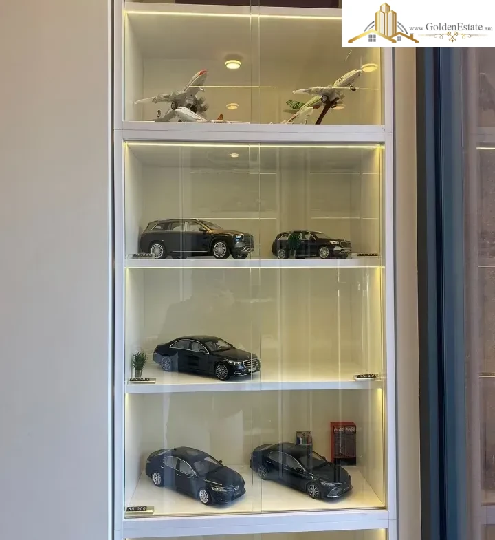 720
