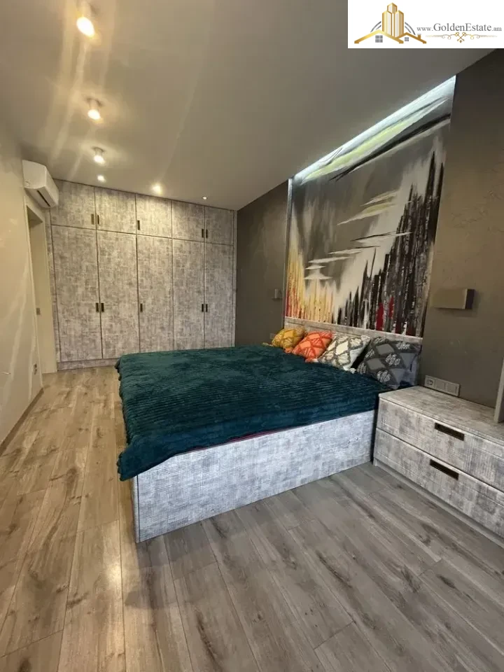 2 room apartment in a new building on Rostom Street in the center, 70 sq.m., 5/15 floor